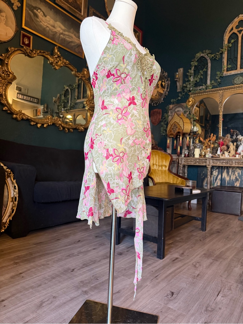 Y2K Hot Kiss Floral Asymmetrical Handkerchief Hem Dress - Picture 9 of 11